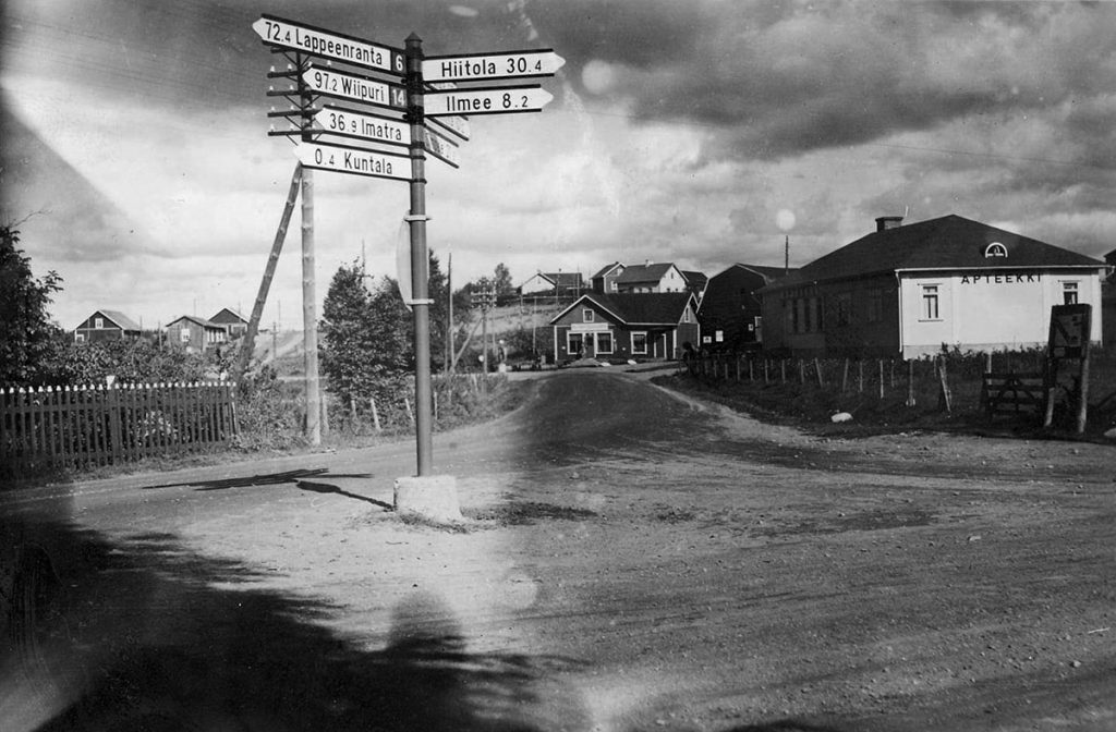 Hiitolan tien risteys Miettilässä 1938.